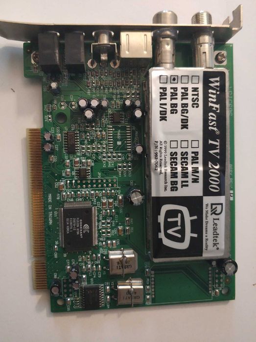 Placă SAPPHIRE pulse radeon rx 550 - 4gb gddr5 si doua bonusuri retro