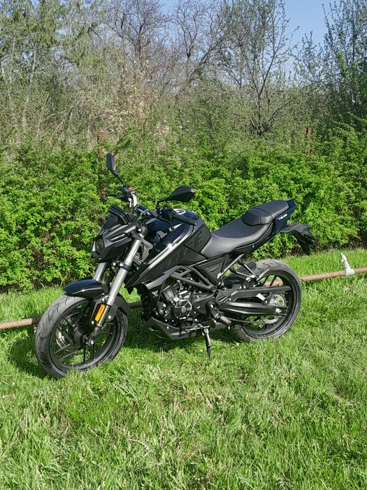 Vând motocicletă voge r 125