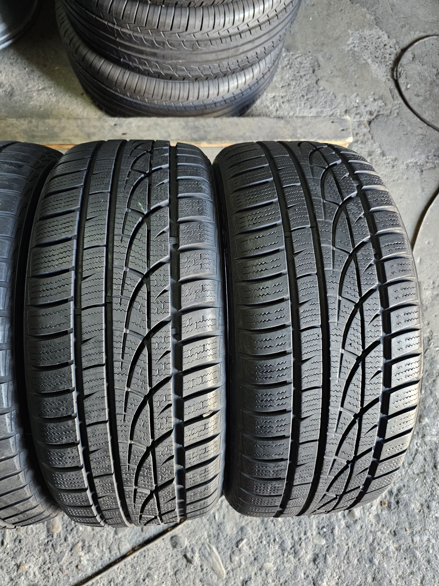 4 anvelope iarna 205 50 15 Hankook 2021