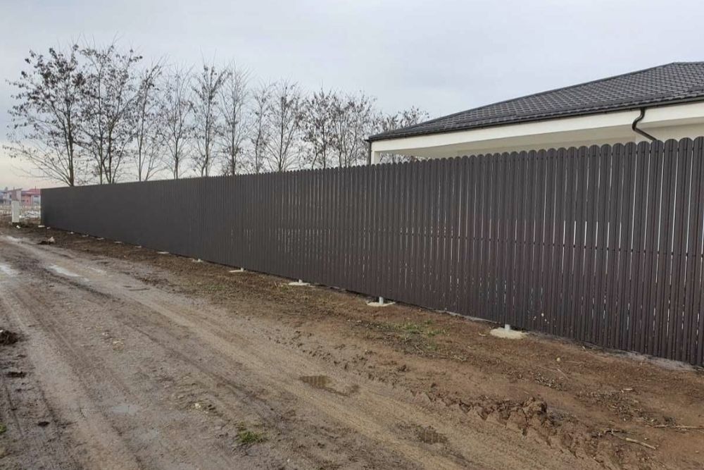 Garduri din plasa bordurata si ale modele dorite de client