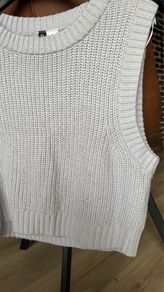 Пуловери и елеци H&M