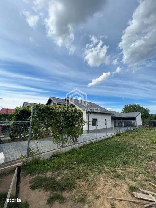 De Vanzare Vila Malu Dpart Spatioasa Gata De Mutare - Teren