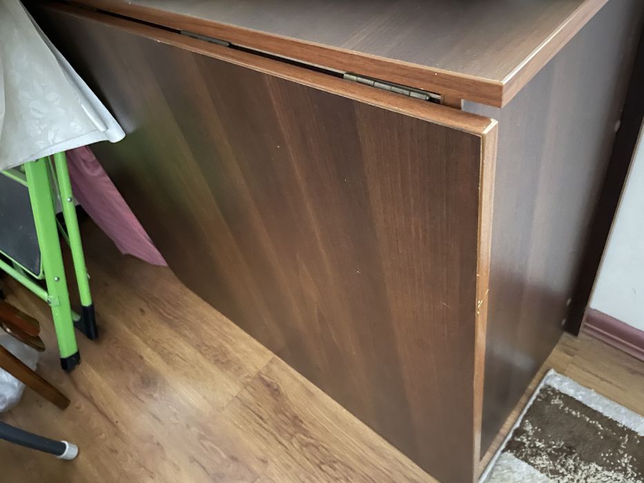 Стол обеденный, раздвижной, 4 сьемные ножки