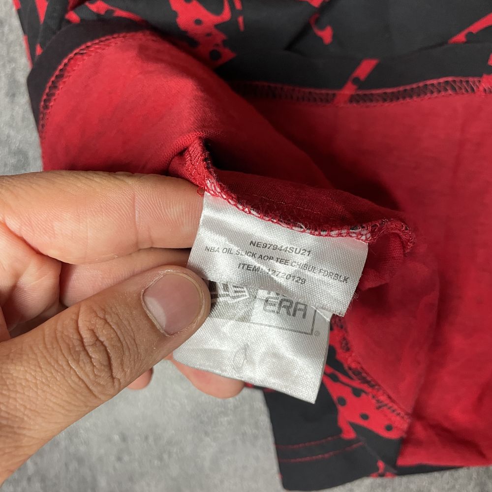 Tricou NBA New Era Chicago Bulls original – imprimeu, mărime M