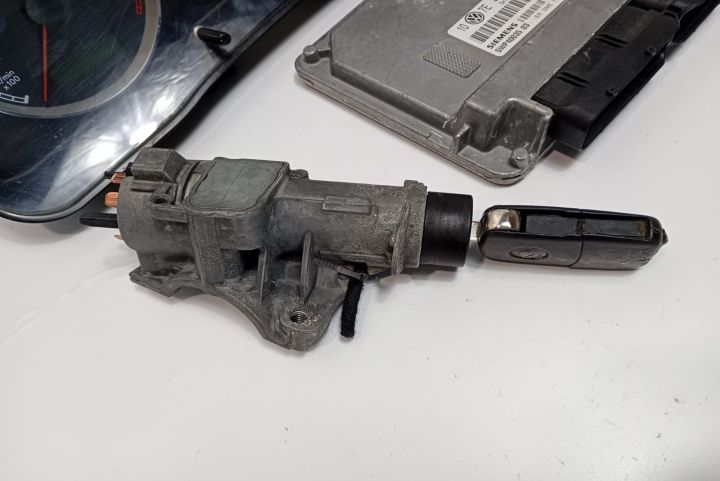 Kit pornire  1.6 ALZ 3B0906018F Volkswagen VW Passat B5.5 (facelift)