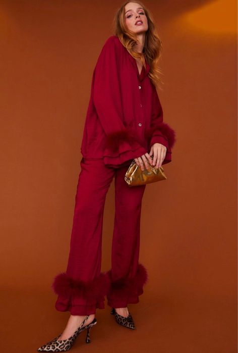 Jayley Lounge Pijama cu pene matase rosu burgund