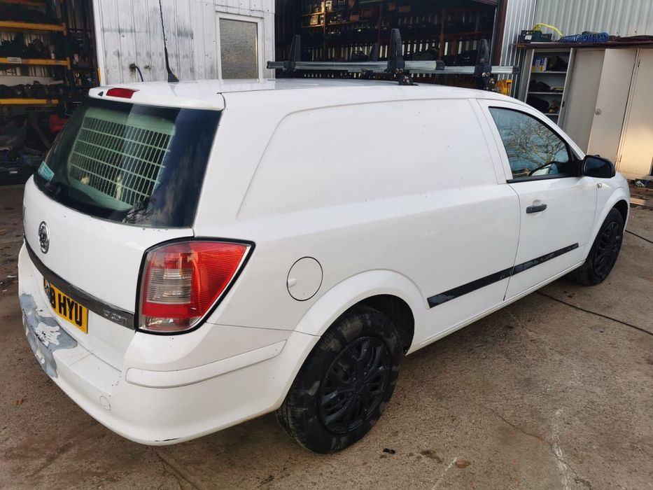 Opel Astra H 1.7 cdti