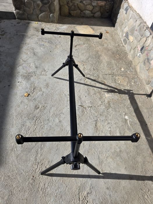 Vand rod pod Carperlan 3 posturi