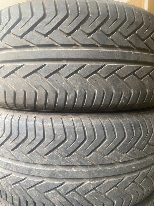 Продавам летни гуми Yokohama 275/50R20