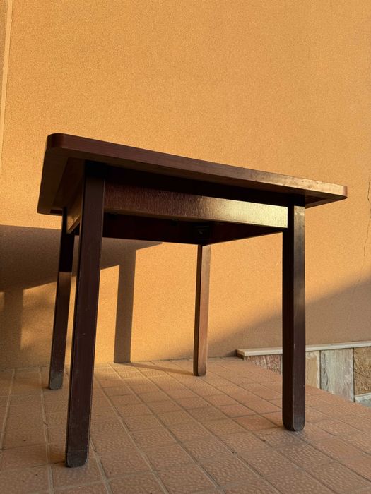 Стол ресторанный