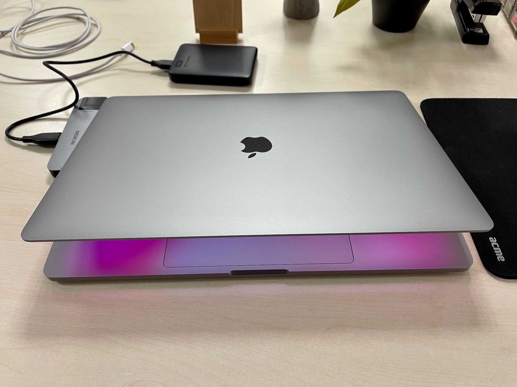 MacBook Pro 16" 2019 с TouchBar