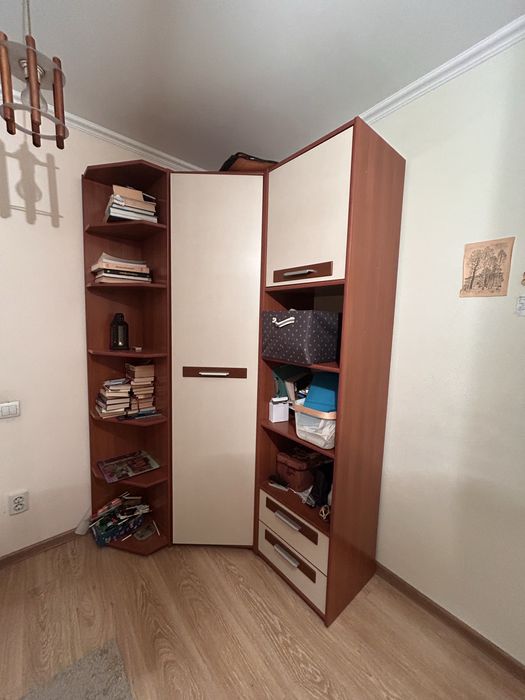 Продам спальный гарнитур