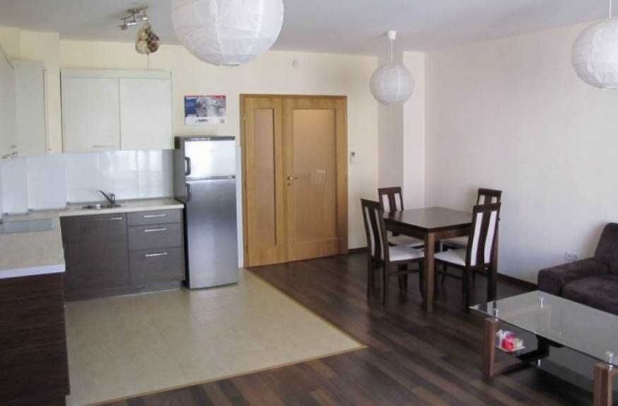 Дава се под наем Двустаен апартамент в София, Гоце Делчев - 80 кв.м за 500 € - Снимка #2