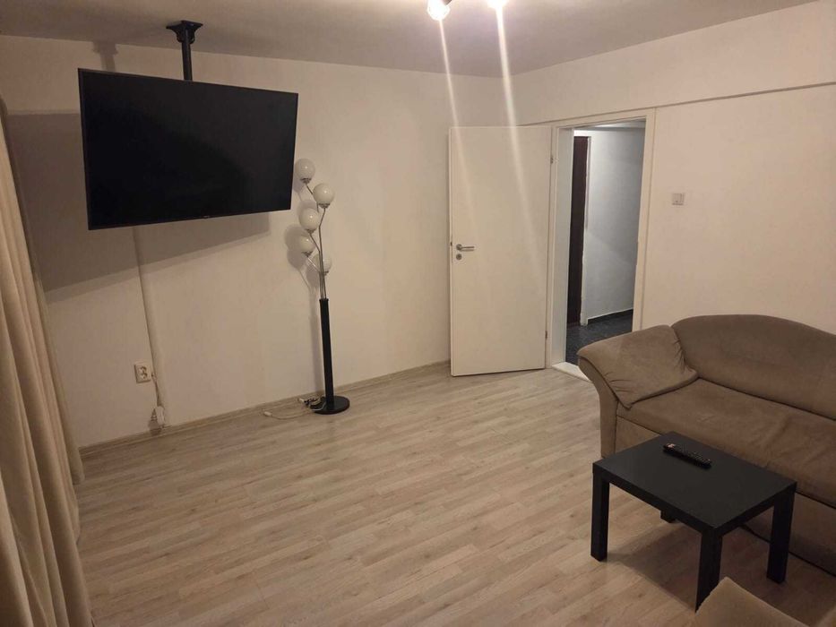 Apartament 2 camere de inchiriat