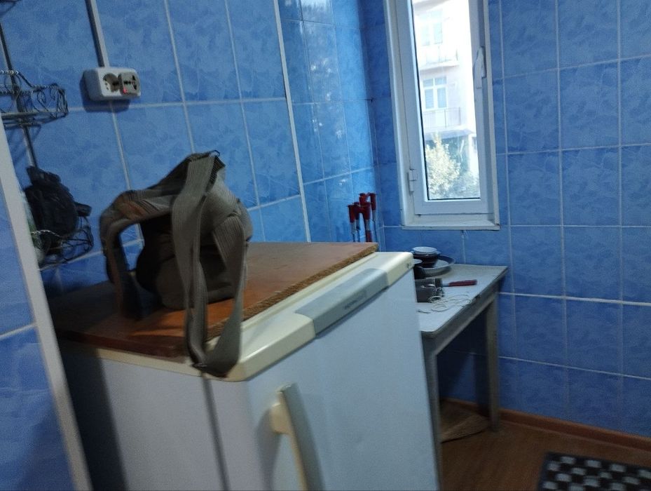 Чеварда 2 хонали уй студентларга ёки оилагаижарага берилади