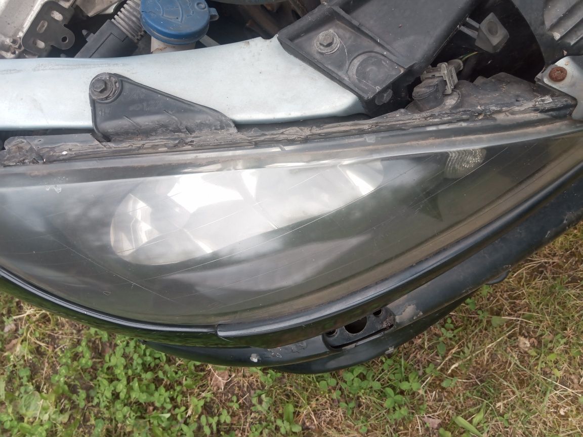 На части! Пежо 206 CC Тунинг мод  предна броня, тунинг прагове, задна