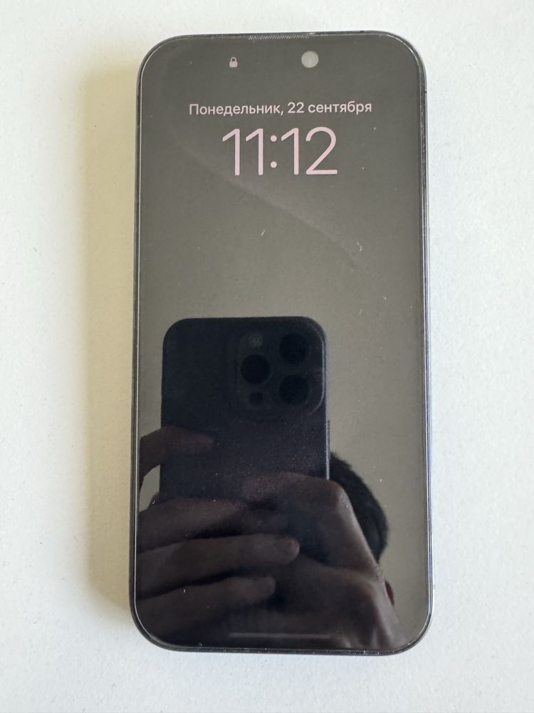 iPhone 15 Pro в отличном состоянии