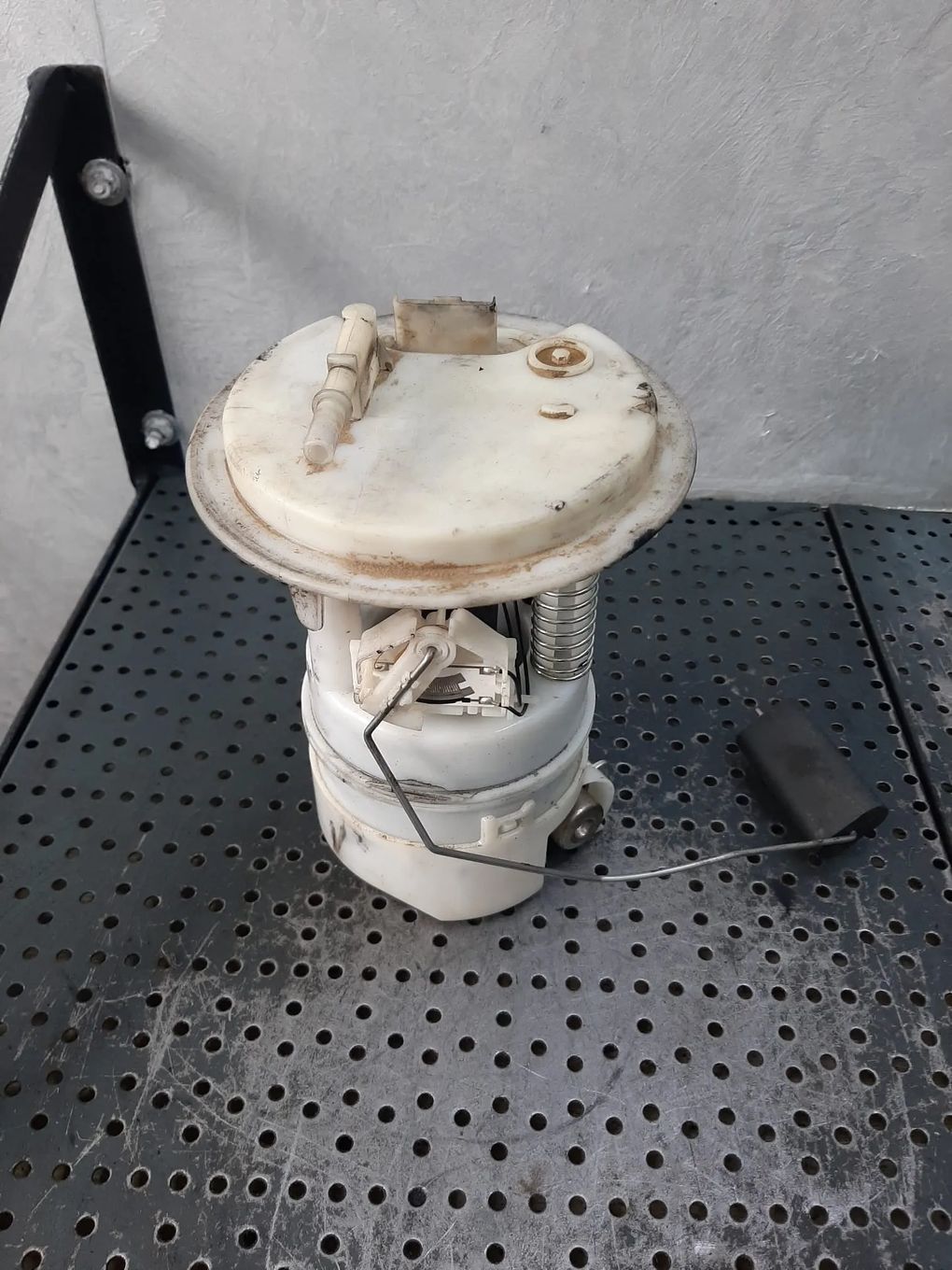 pompa rezervor combustibil peugeot 206 1.6 b nfu