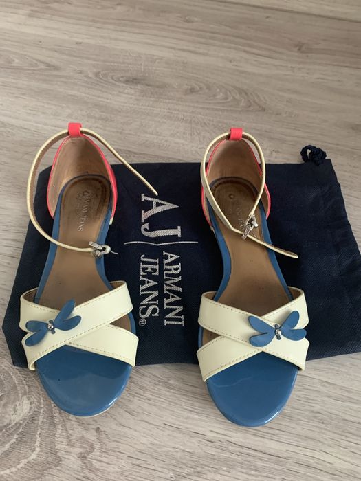 Sandale Armani nr36