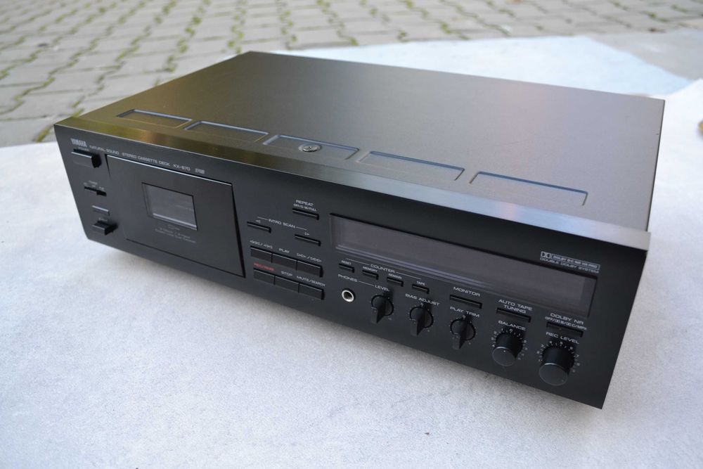 Deck Yamaha KX 670