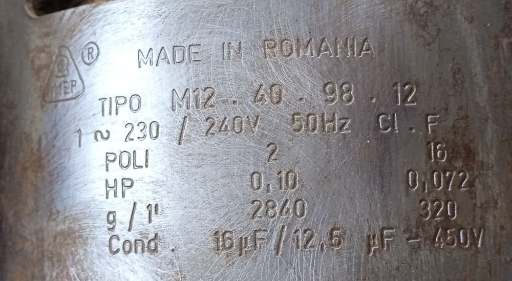 Двигатель мотор движок итальянский качественный рабочий