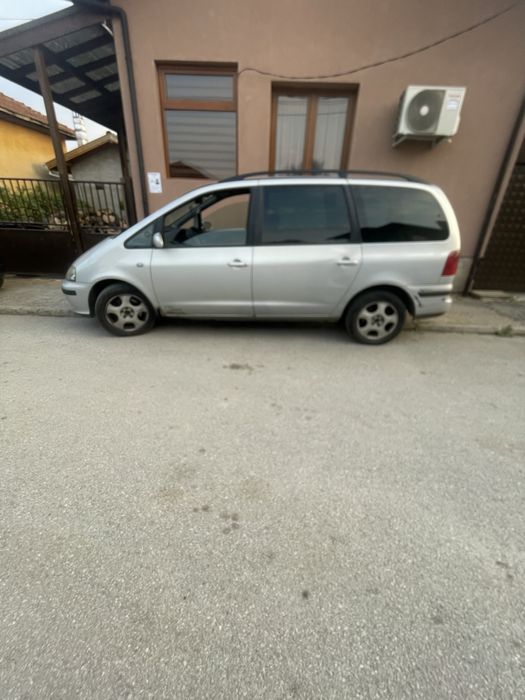 Seat alhambra за ремонт