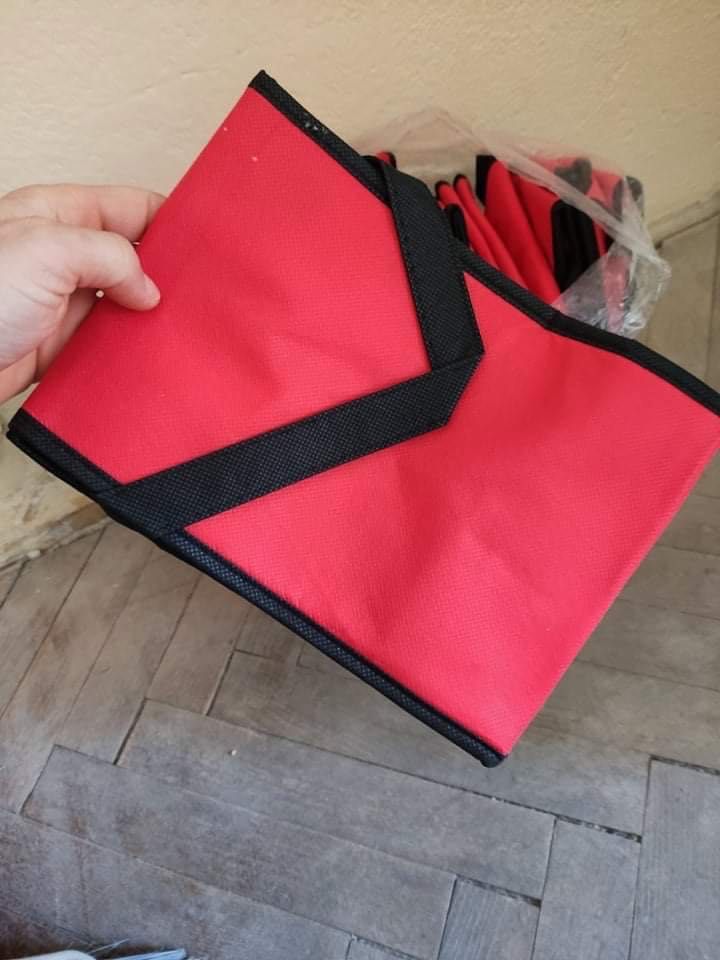 Чанта за обяд , изолирана с PE пяна, 2.4 л,  24X12Х11 см, Червена