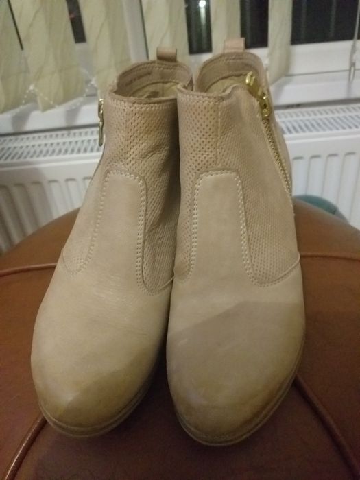 Vand botine piele naturală