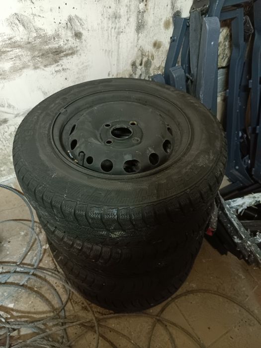 Зимни Гуми с джанти 155/80/13