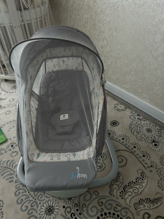 Люлка детская.      качелка