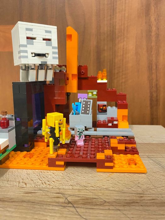 Lego Minecraft 21143- The Nether Portal