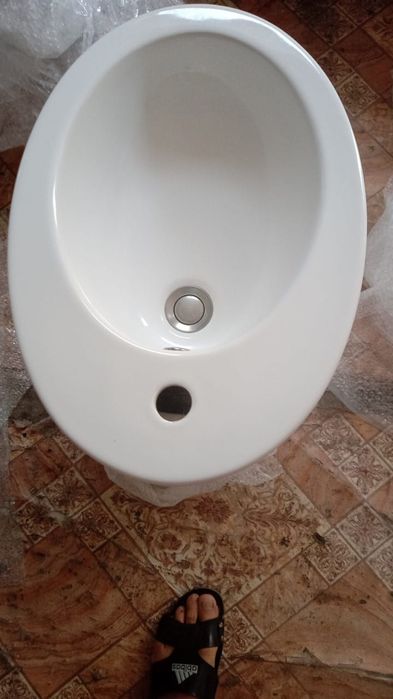 Напольный биде хорошее состояние