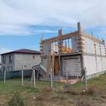 Vand vila in constructie.