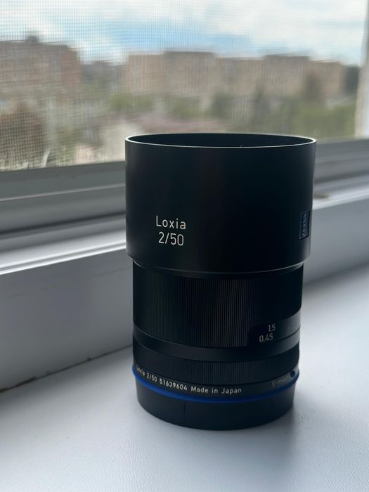 Zeiss loxia 50mm f2 Sony FE mount