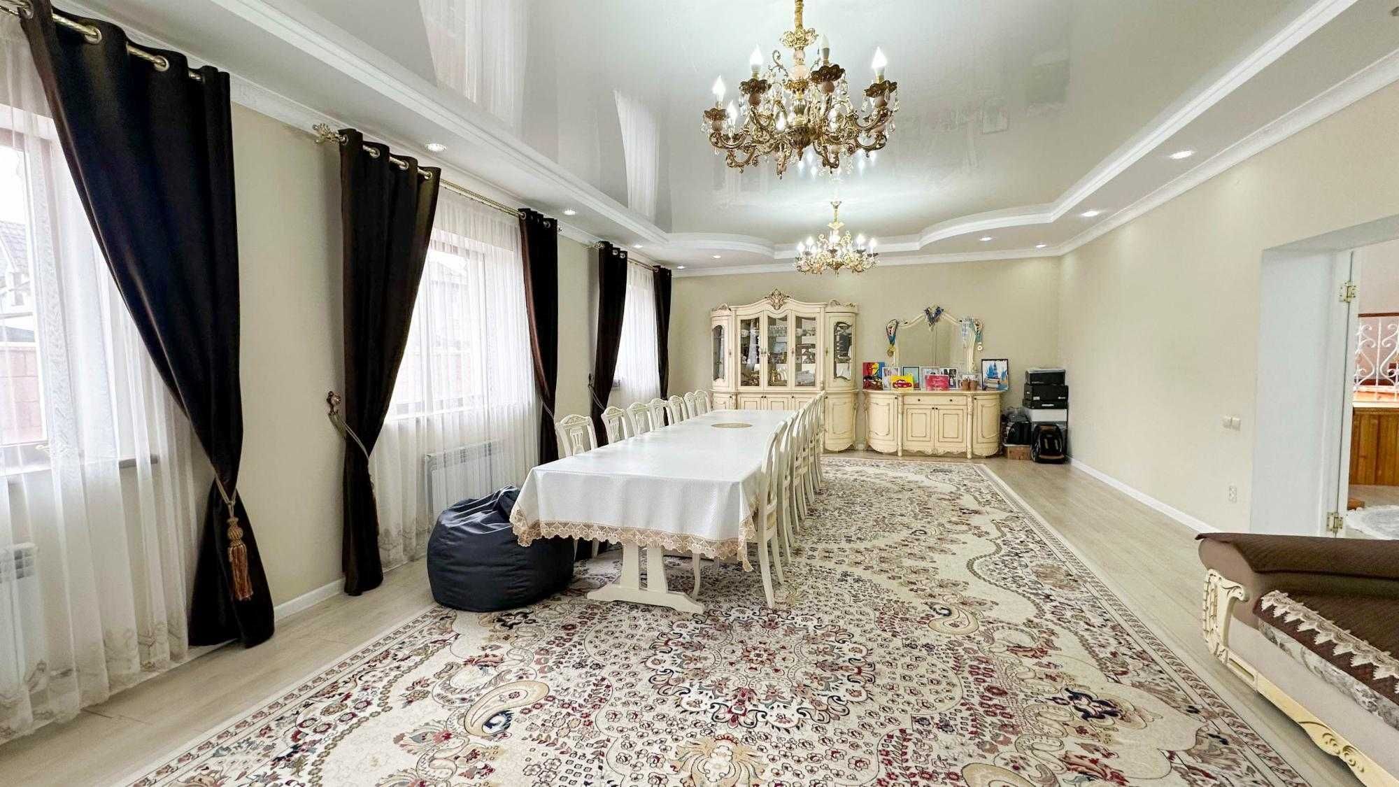 Продам 2х этажный Дом Аян Империя