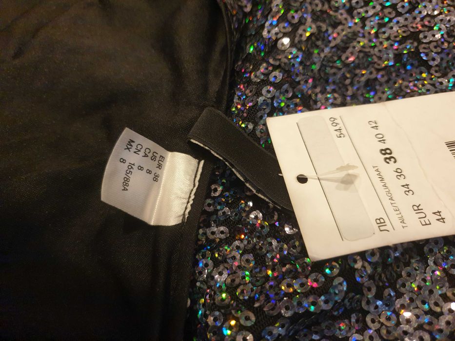 Къса рокля с пайети от H&M, размер 38, НОВА с етикет