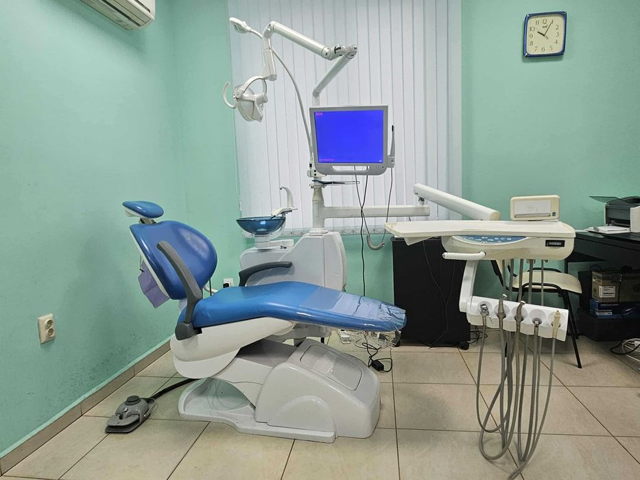 Дентален юнит - напълно функционален