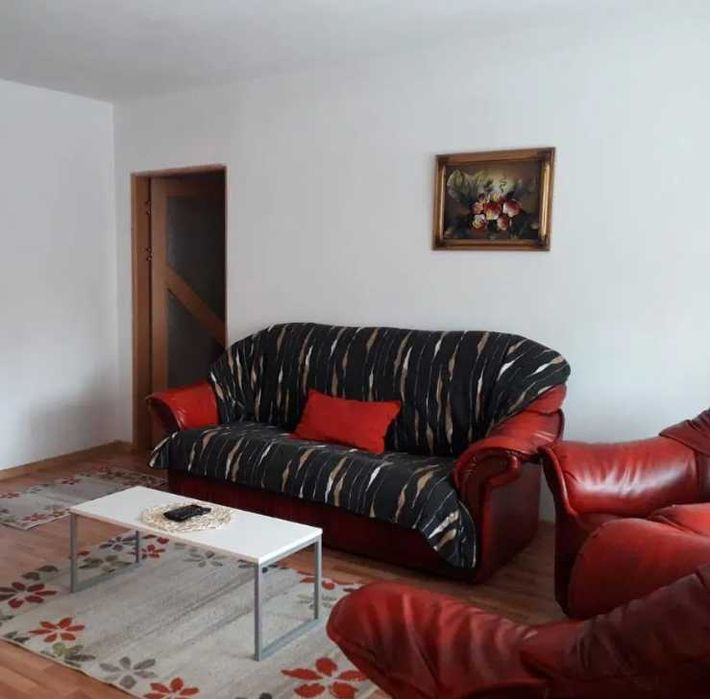 Дава се под наем Тристаен апартамент в Пловдив, Каменица 2 - 90 кв.м за 336.6 € - Снимка #1