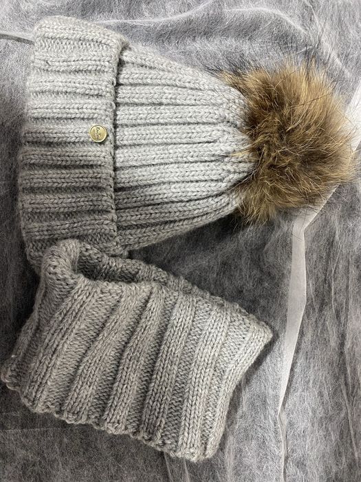 Зимняя шапка со снудом