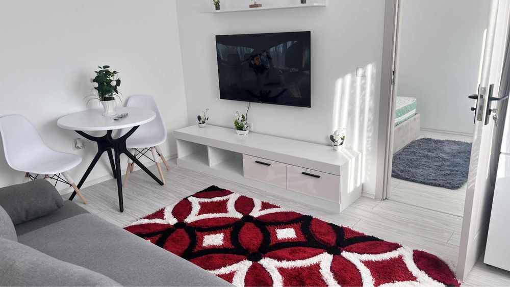 Apartament 3 camere, et 2, complet renovat, mobilat, utilat