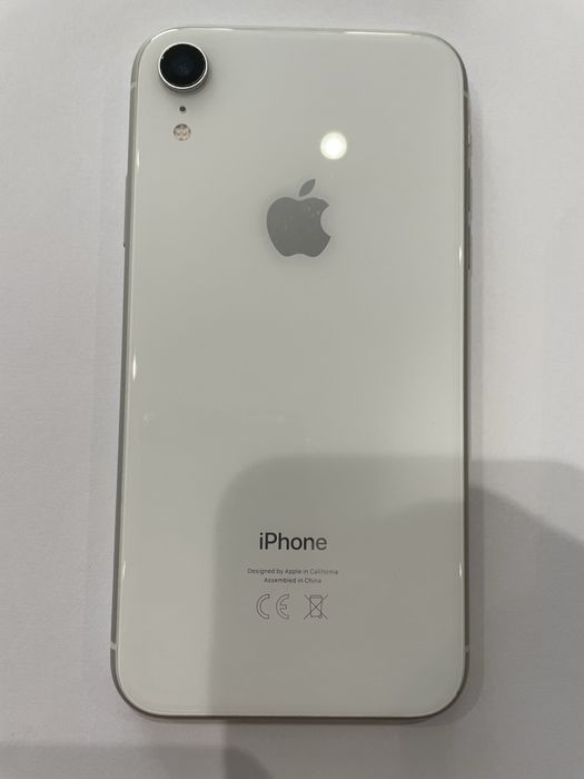 Продава Iphone XR 64 GB