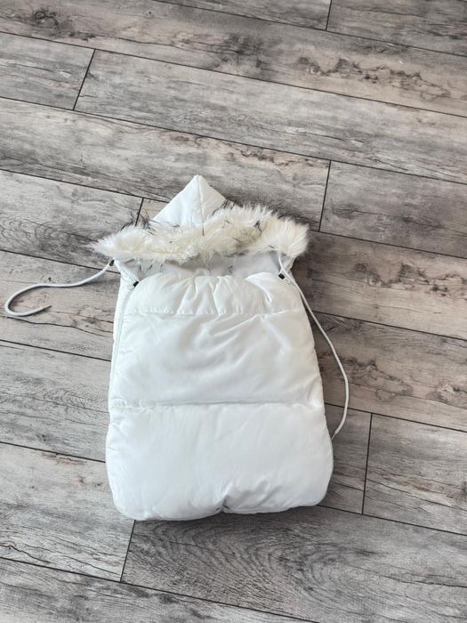 Продам комбинезон новорожденных на Выписку для девочек и для мальчиков