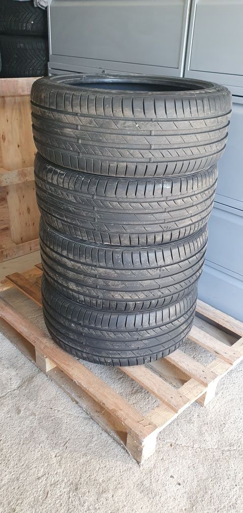 Anvelope Cauciucuri de Vara KUMHO 245 40 20 / 275 35 20 DOT 2022