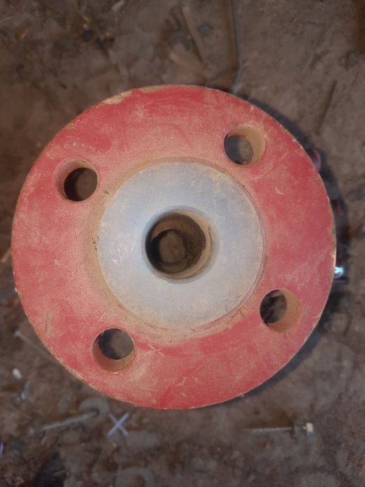 Продам задвижки новые