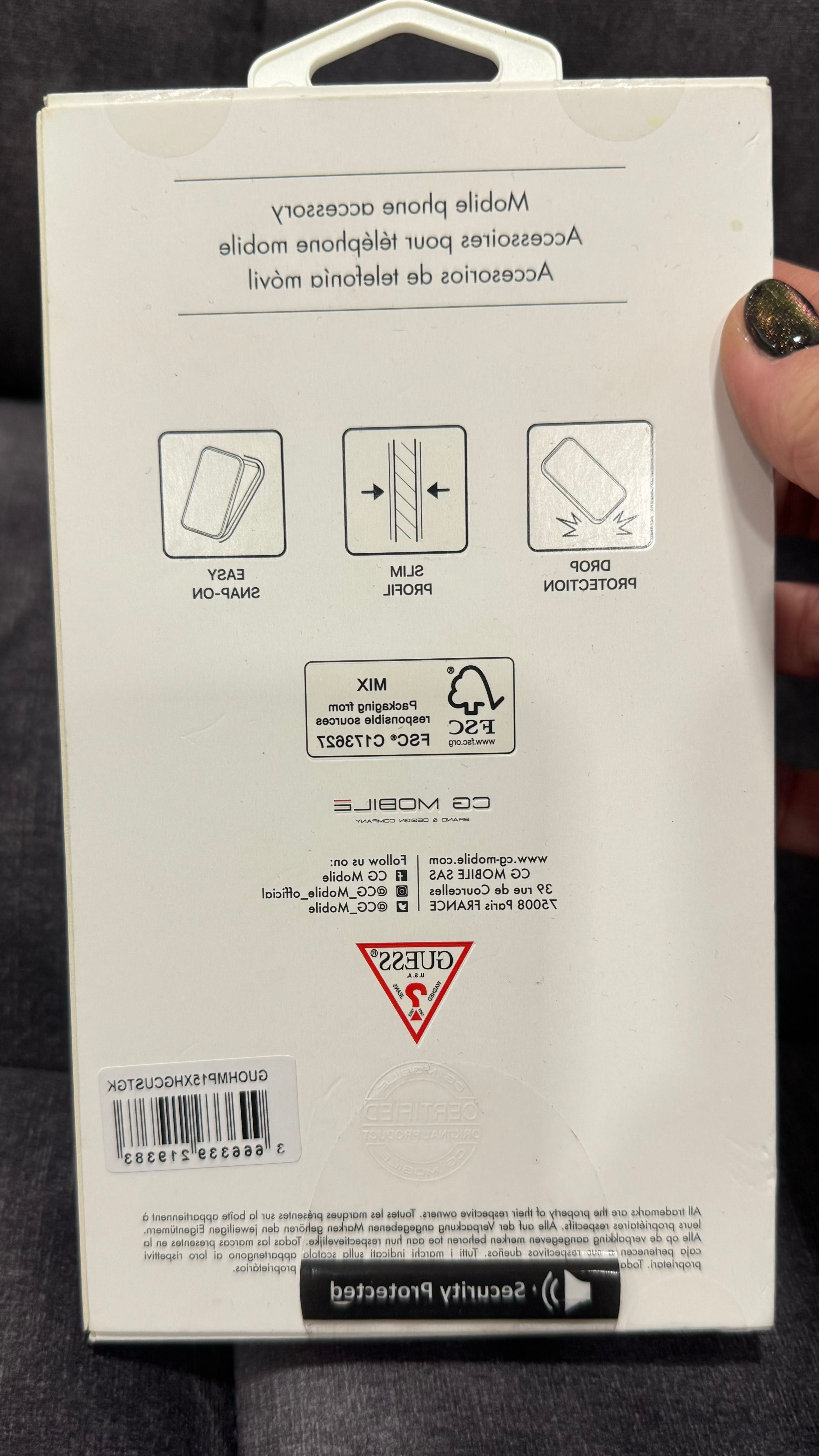 Guess  кейс IPHONE 15 pro max / оригинален