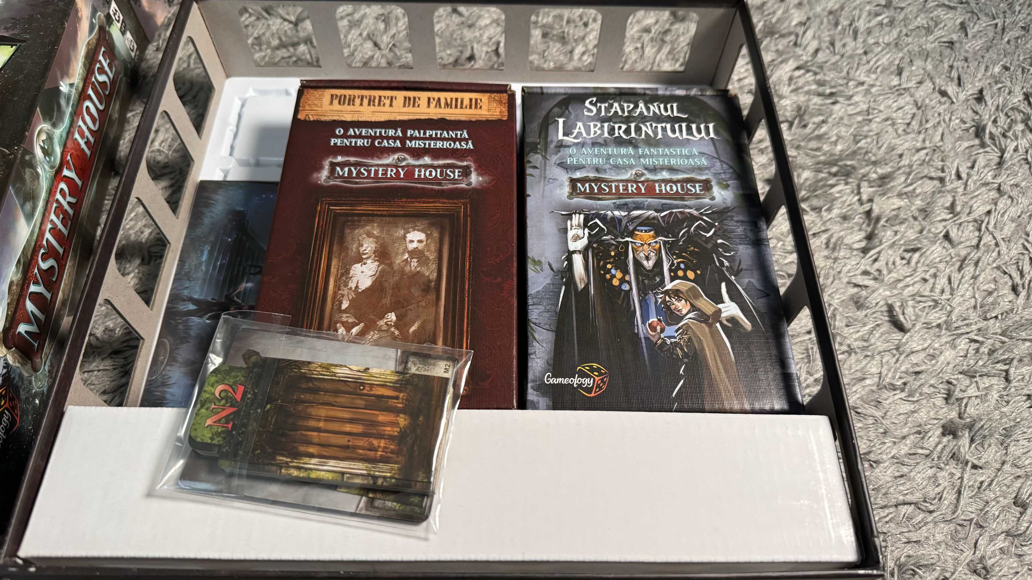 Joc de societate Mystery House - Board Game
