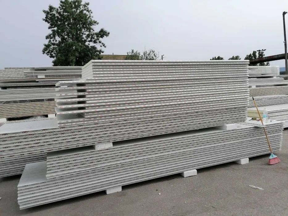 Panouri  hale , garaje , 4 cm , 6 cm