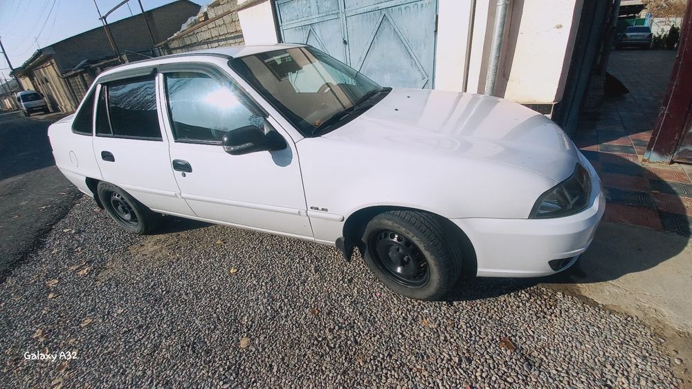 Nexia 2.Neksiya 2.Mashina sotiladi