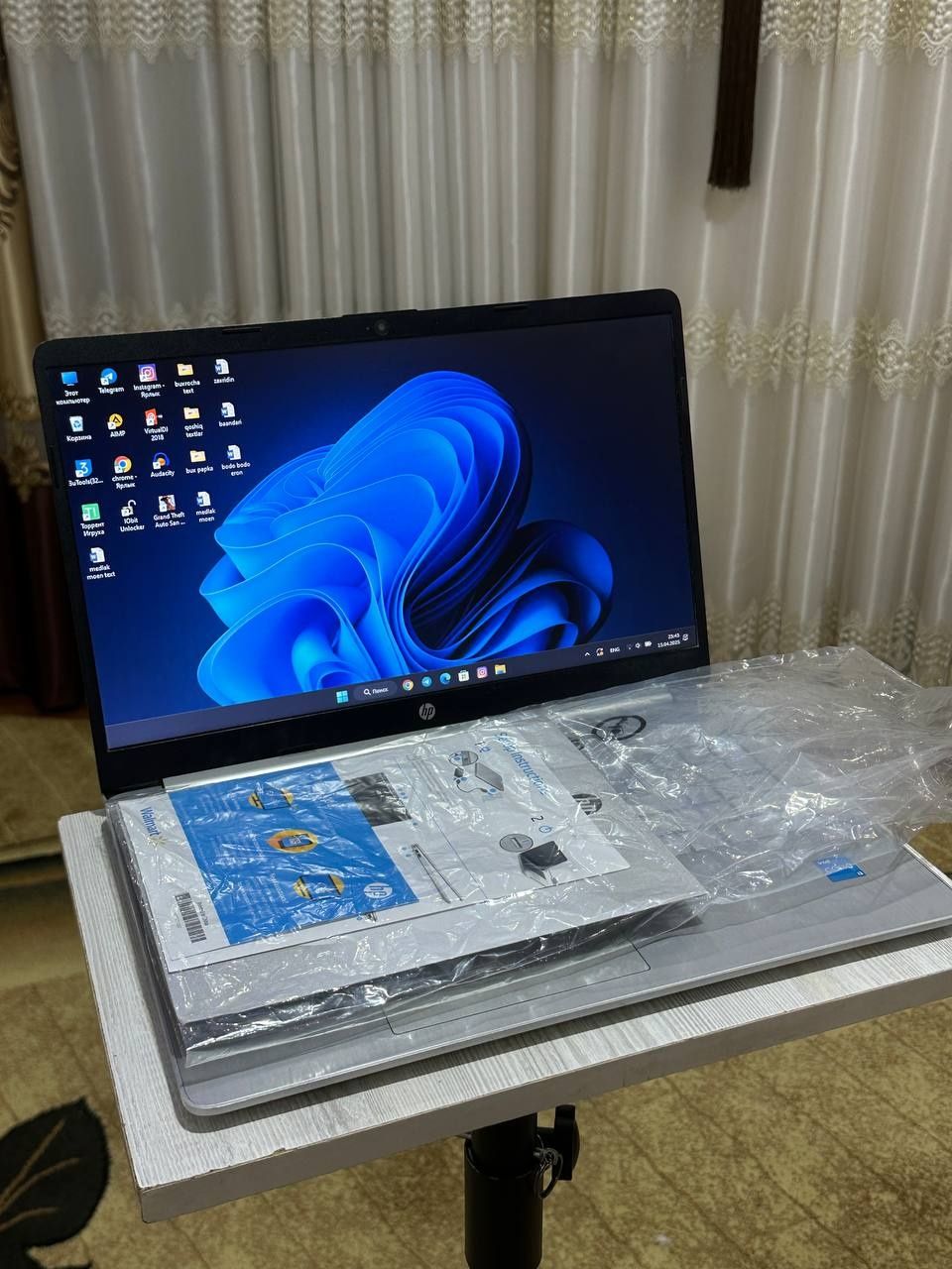 Notbuk hp sotiladi