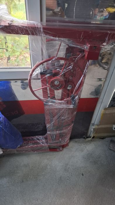 Masina de pus rigips tavan